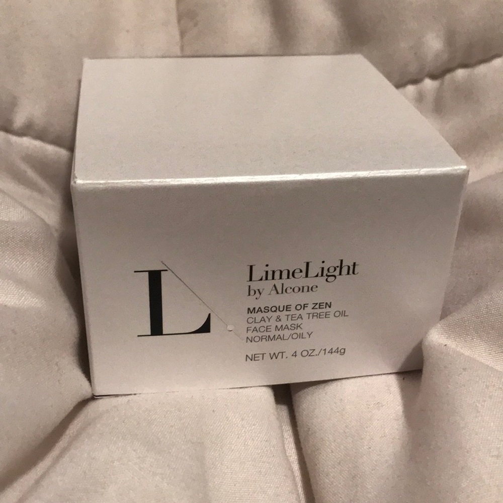 LimelightByAlcone “Masque of Zen” face mask